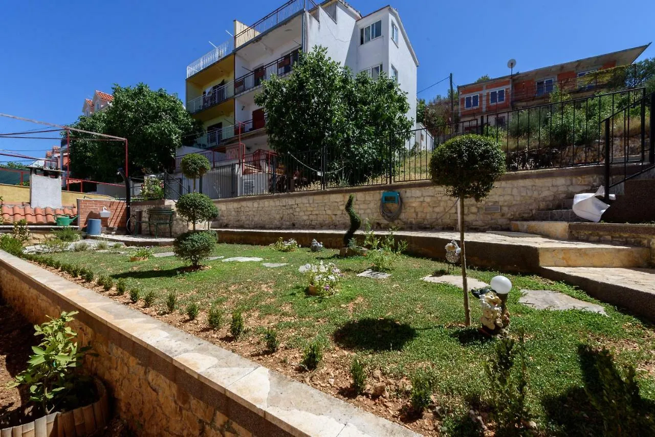 Apartmani Nina Trogir Apartmán