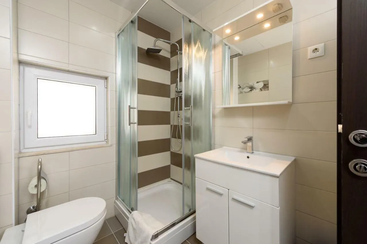 Apartmani Nina Trogir Chorvatsko